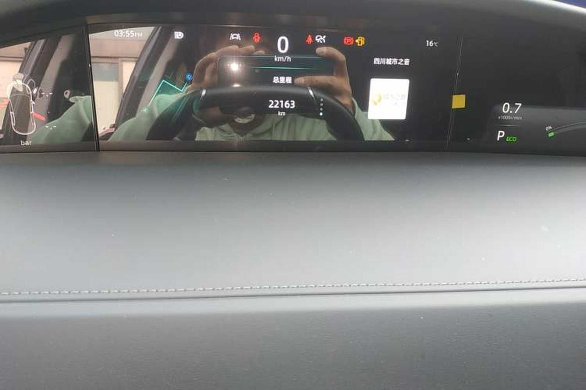 Used CHANGAN UNI-K 2024 2.0T Two-Wheel Drive Global Edition Instrument Cluster