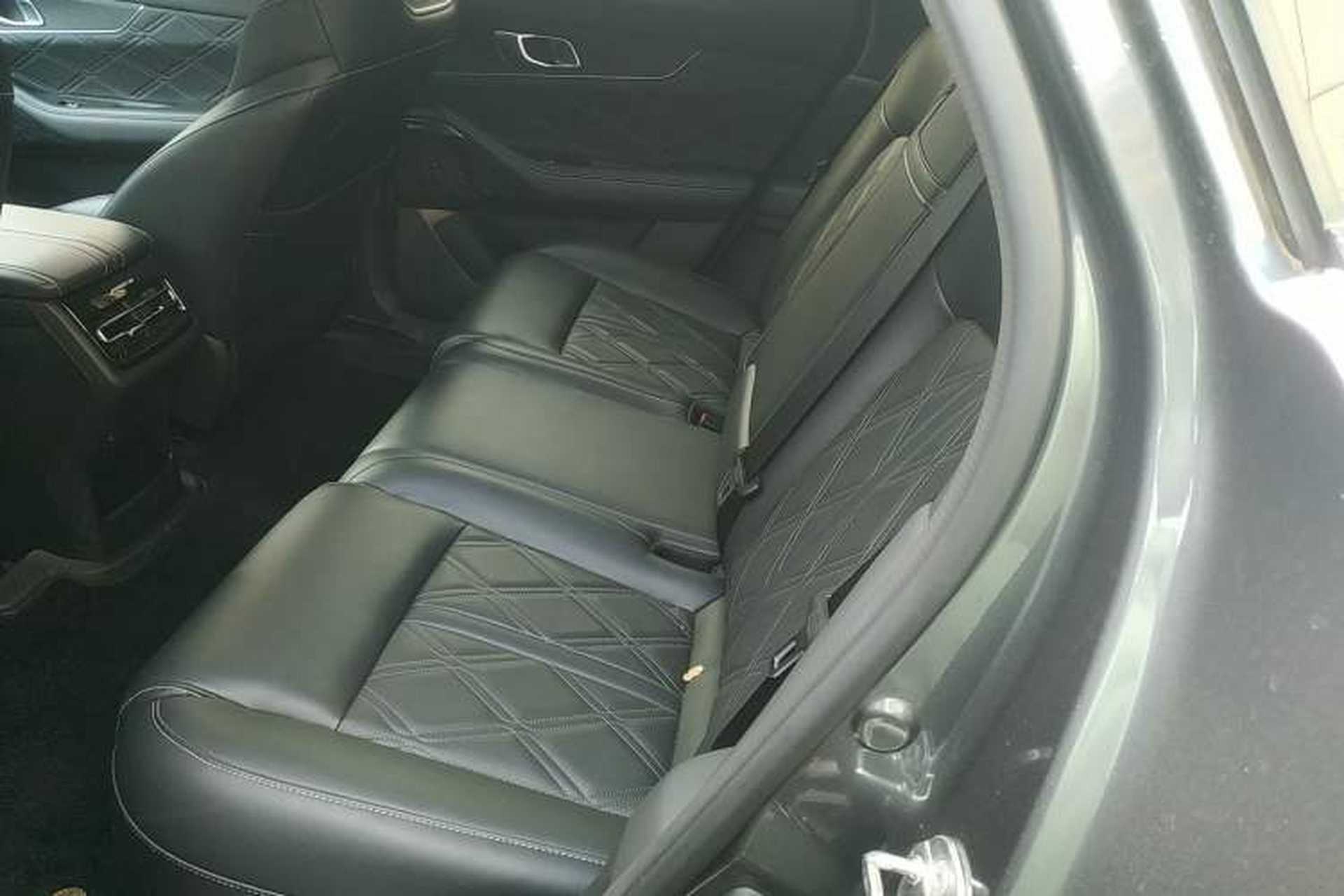 Used CHANGAN UNI-K 2024 2.0T Two-Wheel Drive Global Edition Left Rear Seat