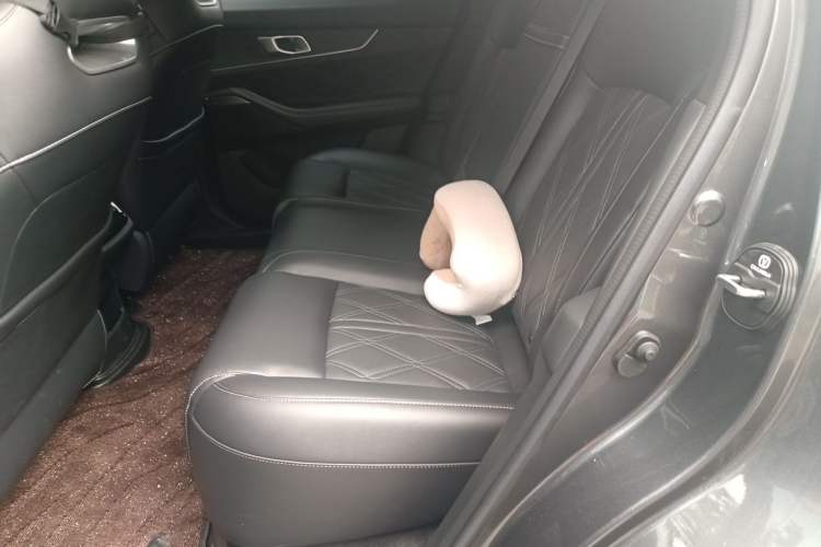 Used CHANGAN UNI-K 2024 2.0T Two-Wheel Drive Global Edition Left Rear Seat