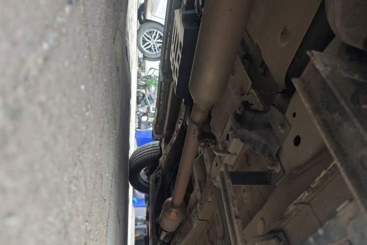 Used CHANGAN UNI-K 2024 2.0T Two-Wheel Drive Enjoyment Version Chassis Rear Right