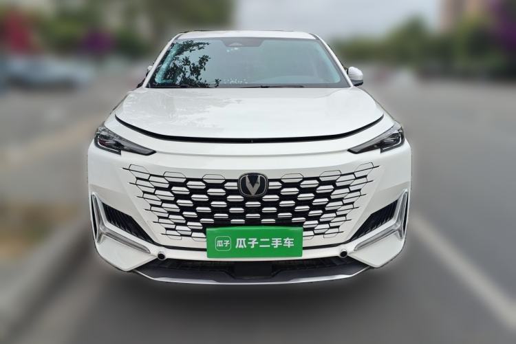 Used CHANGAN UNI-K 2024 2.0T Two-Wheel Drive YueShang Trim Front