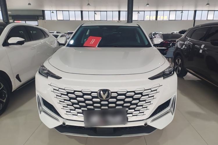 Used CHANGAN UNI-K 2024 2.0T Two-Wheel Drive Enjoyment Version Front