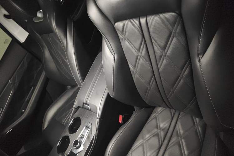 Used CHANGAN UNI-K 2024 2.0T Two-Wheel Drive Global Edition Left Front Seat