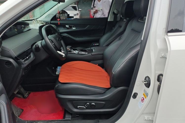 Used CHANGAN UNI-K 2024 2.0T Two-Wheel Drive YueShang Trim Left Front Seat