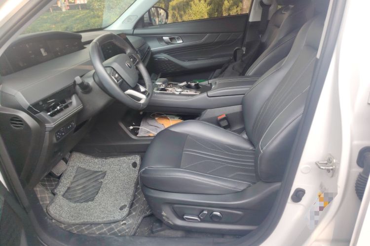 Used CHANGAN UNI-K 2024 2.0T Two-Wheel Drive YueShang Trim Left Front Seat