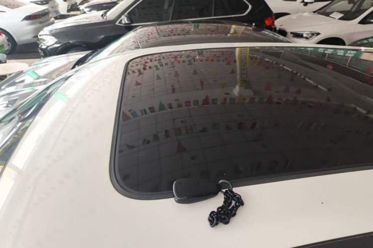 Used CHANGAN UNI-K 2024 2.0T Two-Wheel Drive Global Edition Roof