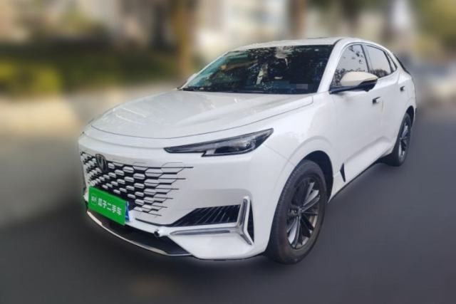Used CHANGAN UNI-K 2024 2.0T Two-Wheel Drive YueShang Trim