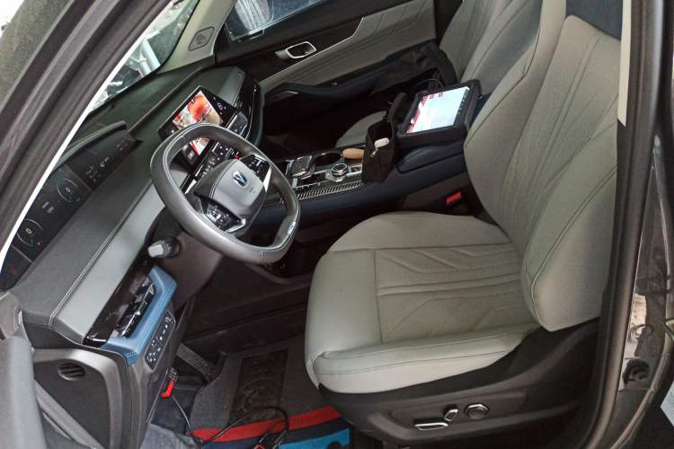 Used CHANGAN UNI-K iDD 2023 Zhidian iDD 1.5T 135km Smart & Fun Model Left Front Seat