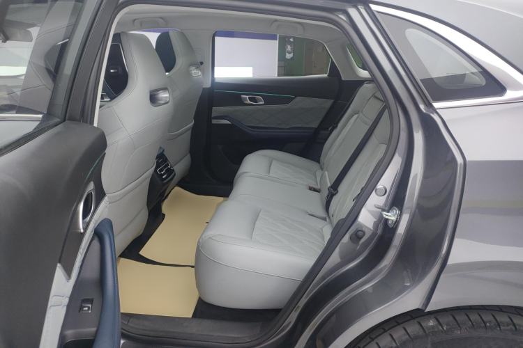 Used CHANGAN UNI-K iDD 2023 Smart Electric iDD 1.5T 135km Smart Leading Model Left Rear Seat