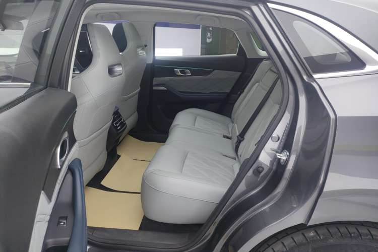 Used CHANGAN UNI-K iDD 2023 Smart Electric iDD 1.5T 135km Smart Leading Model Right Rear Seat