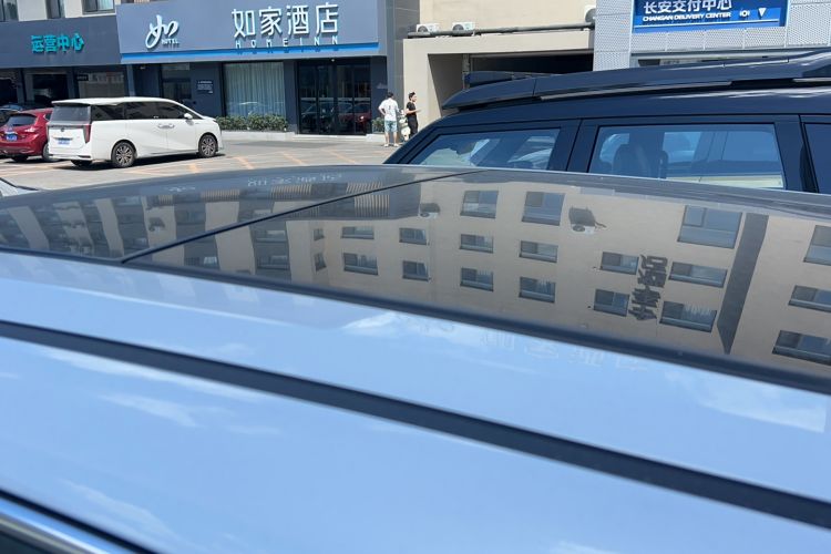Used CHANGAN UNI-K iDD 2024 ZhiDian iDD 1.5T 135km Smart Leading Model Roof