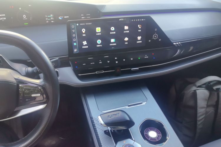 Used CHANGAN UNI-K iDD 2022 Blue Whale iDD 130km 1.5T Prestige Model Audio And AC Panel