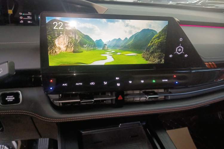 Used CHANGAN UNI-K iDD 2022 Blue Whale iDD 130km 1.5T Prestige Model Audio And AC Panel