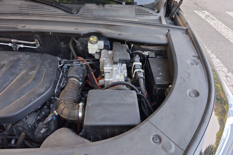 Used CHANGAN UNI-K iDD 2022 Blue Whale iDD 130km 1.5T Prestige Model Engine Bay Left