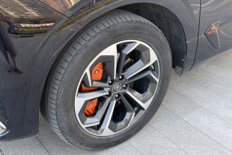 Used CHANGAN UNI-K iDD 2022 Blue Whale iDD 130km 1.5T Excellence Model Exterior 1