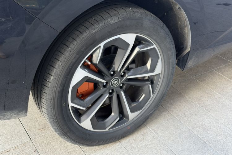 Used CHANGAN UNI-K iDD 2022 Blue Whale iDD 130km 1.5T Excellence Model Exterior 9