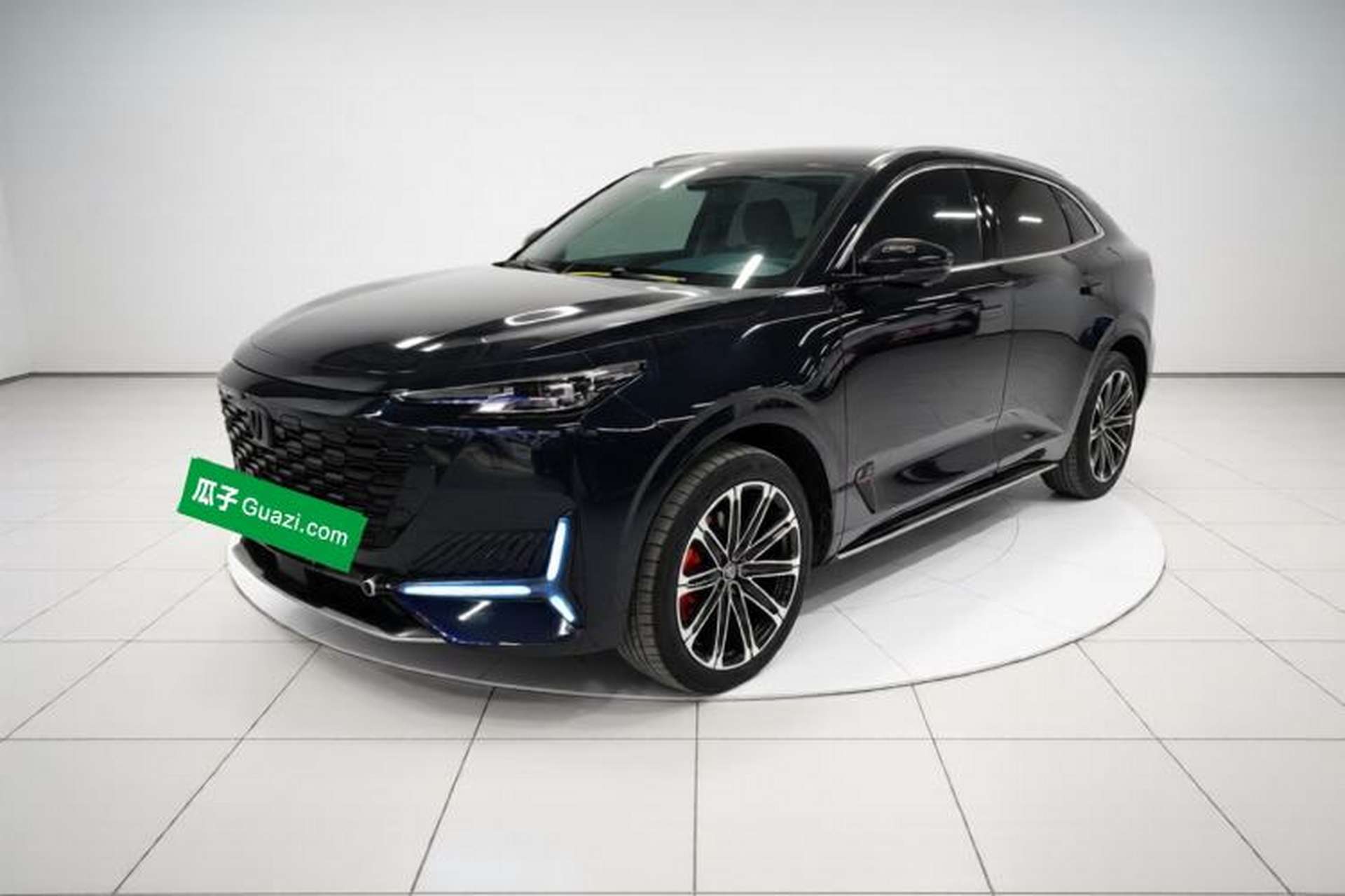 Used CHANGAN UNI-K iDD 2022 Blue Whale iDD 130km 1.5T Prestige Model Front Left 45 Deg