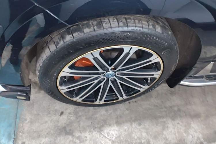 Used CHANGAN UNI-K iDD 2022 Blue Whale iDD 130km 1.5T Prestige Model Left Front Wheel Hub