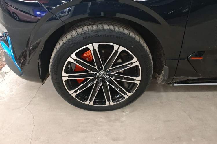 Used CHANGAN UNI-K iDD 2022 Blue Whale iDD 130km 1.5T Prestige Model Left Front Wheel Hub