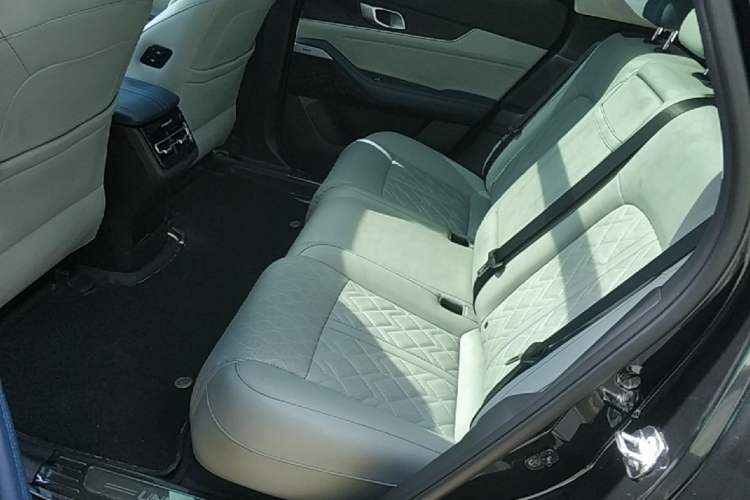 Used CHANGAN UNI-K iDD 2022 Blue Whale iDD 130km 1.5T Prestige Model Left Rear Seat