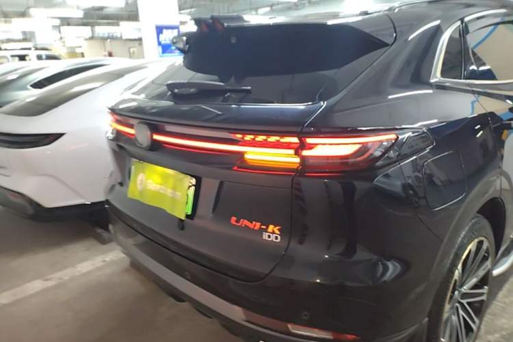 Used CHANGAN UNI-K iDD 2022 Blue Whale iDD 130km 1.5T Prestige Model Rear