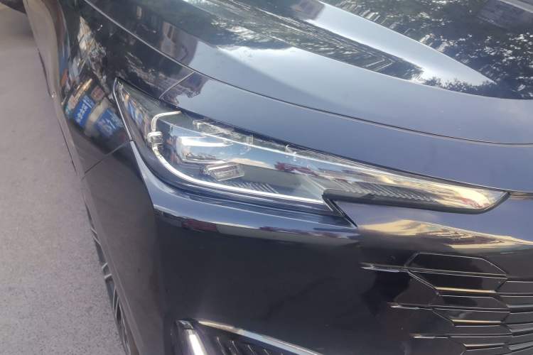 Used CHANGAN UNI-K iDD 2022 Blue Whale iDD 130km 1.5T Prestige Model Right Front Headlight