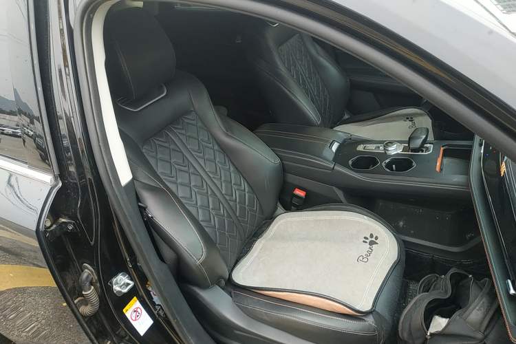 Used CHANGAN UNI-K iDD 2022 Blue Whale iDD 130km 1.5T Excellence Model Right Front Seat