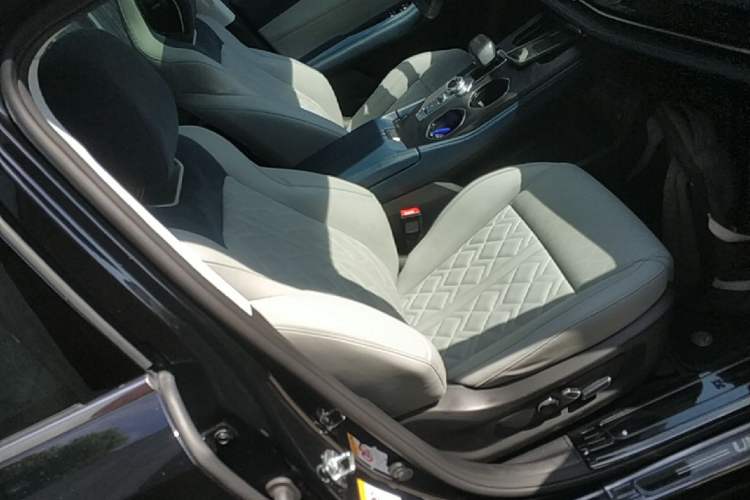 Used CHANGAN UNI-K iDD 2022 Blue Whale iDD 130km 1.5T Prestige Model Right Front Seat