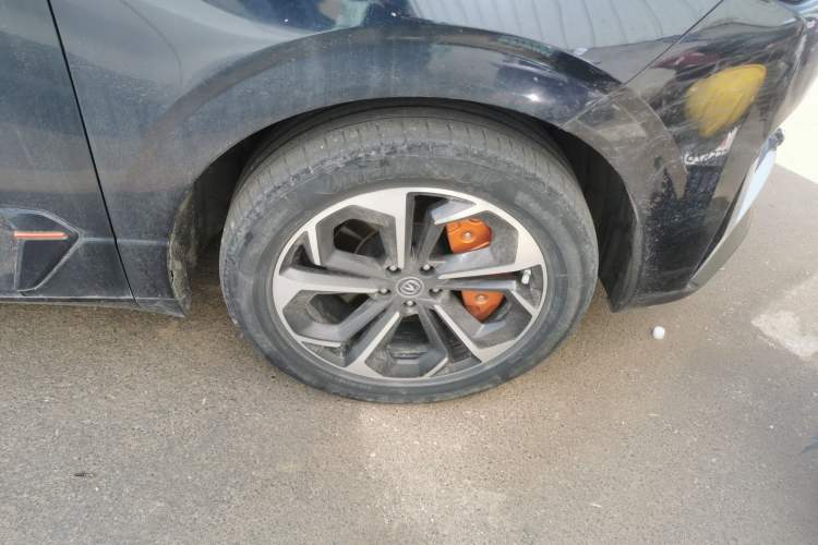 Used CHANGAN UNI-K iDD 2022 Blue Whale iDD 130km 1.5T Excellence Model Right Front Wheel Hub