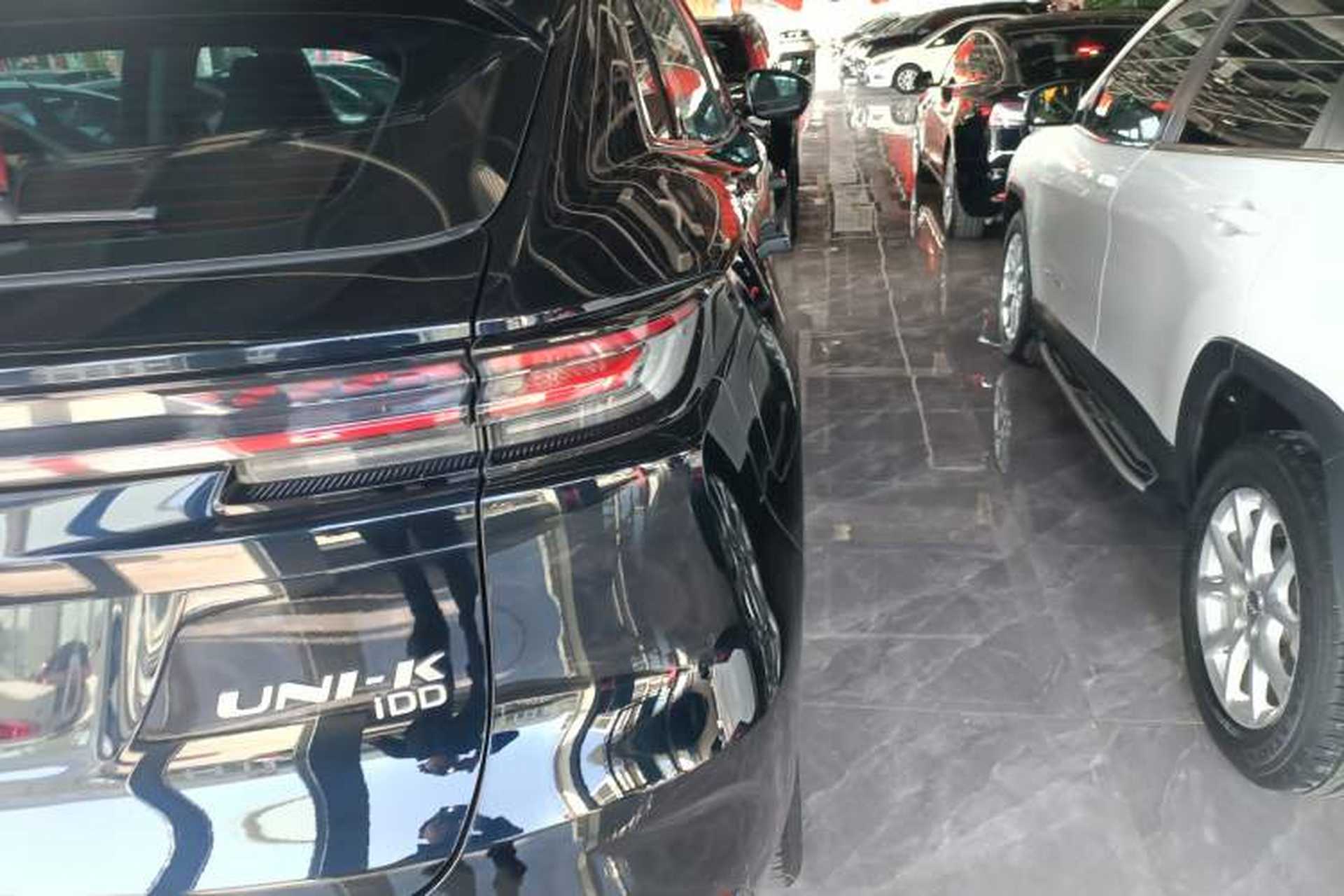 Used CHANGAN UNI-K iDD 2022 Blue Whale iDD 130km 1.5T Excellence Model Right Rear Taillight