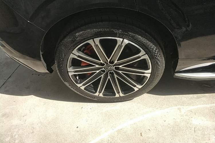 Used CHANGAN UNI-K iDD 2022 Blue Whale iDD 130km 1.5T Prestige Model Right Rear Wheel Hub
