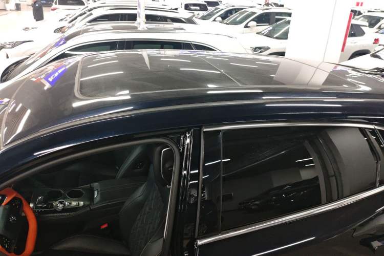 Used CHANGAN UNI-K iDD 2022 Blue Whale iDD 130km 1.5T Prestige Model Roof