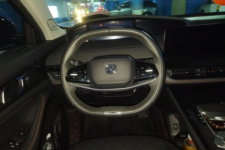 Used CHANGAN UNI-K iDD 2022 Blue Whale iDD 130km 1.5T Excellence Model Steering Wheel