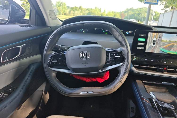Used CHANGAN UNI-K iDD 2022 Blue Whale iDD 130km 1.5T Prestige Model Steering Wheel