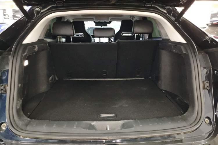 Used CHANGAN UNI-K iDD 2022 Blue Whale iDD 130km 1.5T Prestige Model Trunk