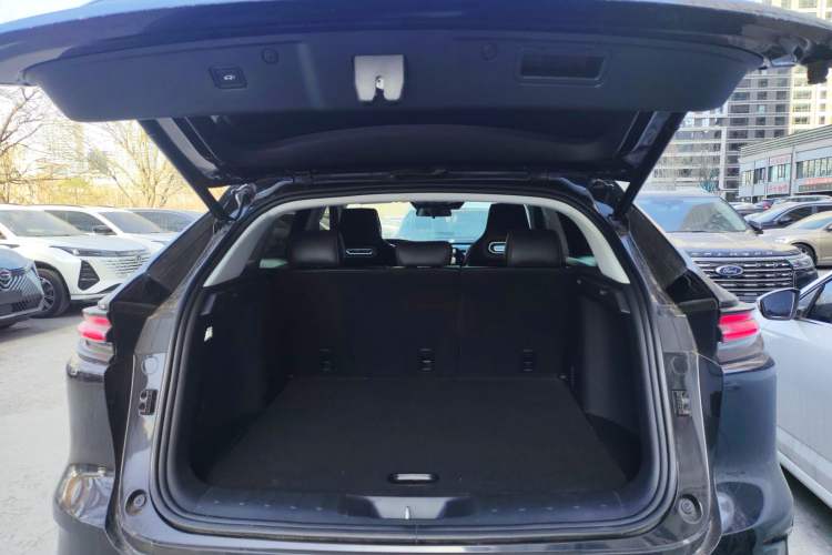 Used CHANGAN UNI-K iDD 2022 Blue Whale iDD 130km 1.5T Prestige Model Trunk