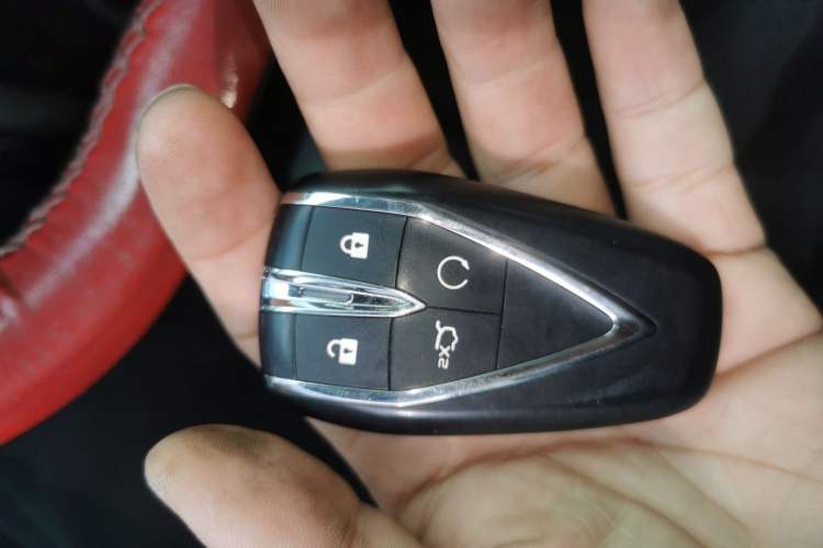 Used CHANGAN UNI-K iDD 2022 Blue Whale iDD 130km 1.5T Excellence Model Vehicle Key