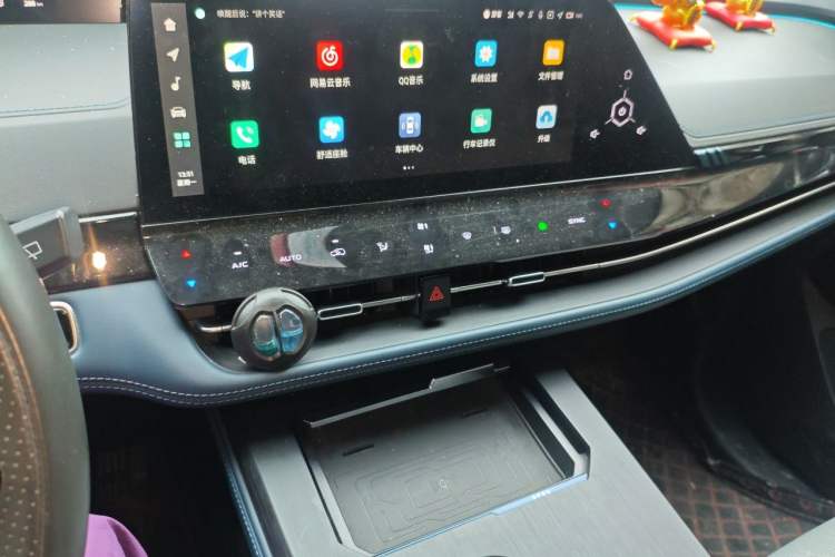 Used CHANGAN UNI-K iDD 2022 Blue Whale iDD 130km 1.5T Prestige Model Audio And AC Panel