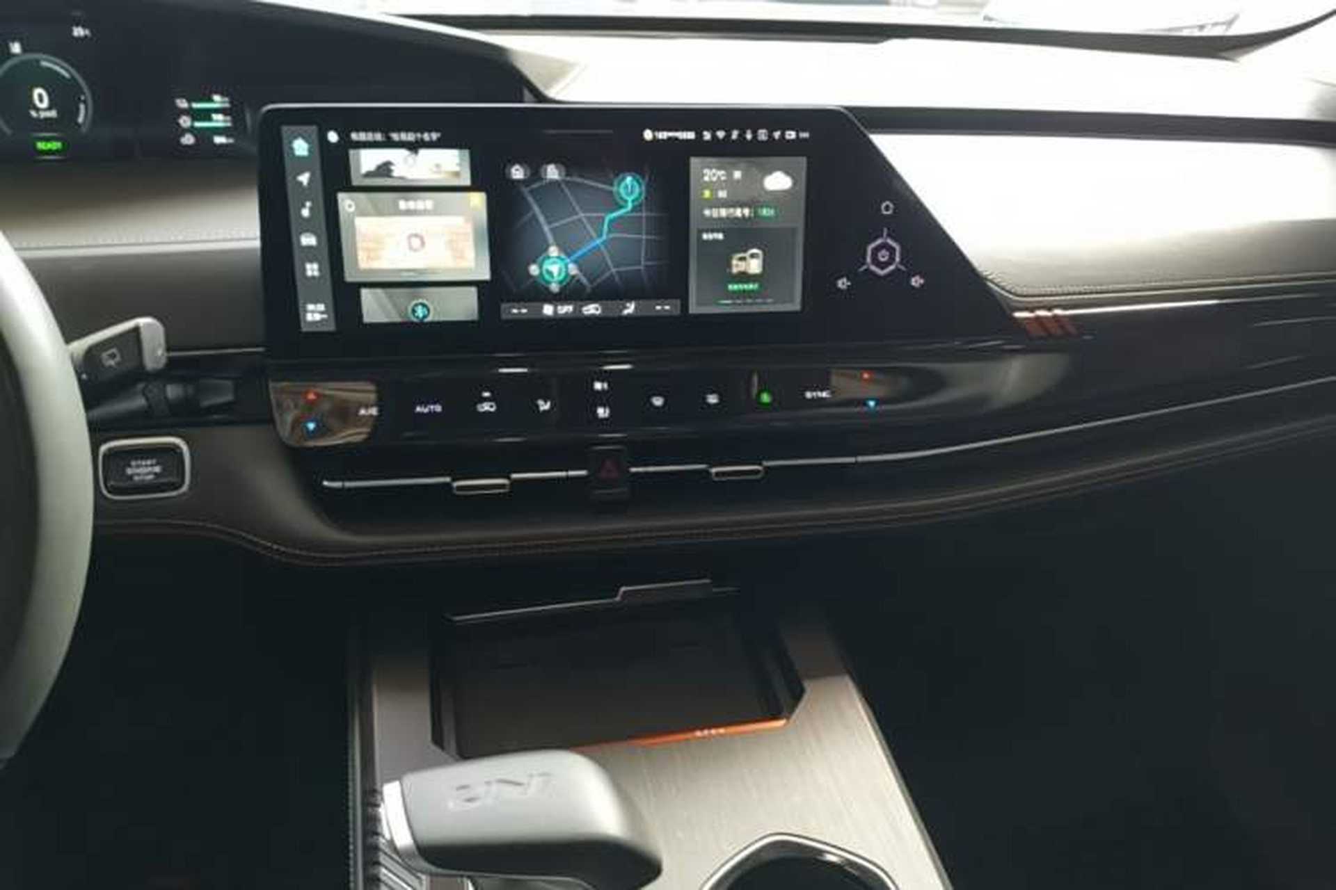 Used CHANGAN UNI-K iDD 2022 Blue Whale iDD 130km 1.5T Prestige Model Audio And AC Panel