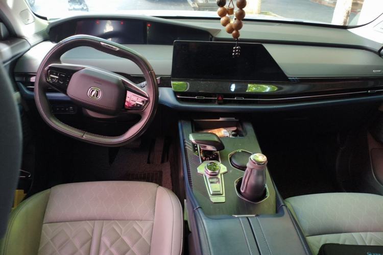 Used CHANGAN UNI-K iDD 2022 Blue Whale iDD 130km 1.5T Excellence Model Center Console
