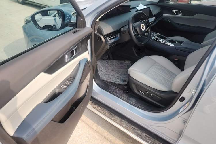 Used CHANGAN UNI-K iDD 2022 Blue Whale iDD 130km 1.5T Excellence Model Driver Seat