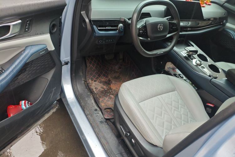Used CHANGAN UNI-K iDD 2022 Blue Whale iDD 130km 1.5T Prestige Model Driver Seat