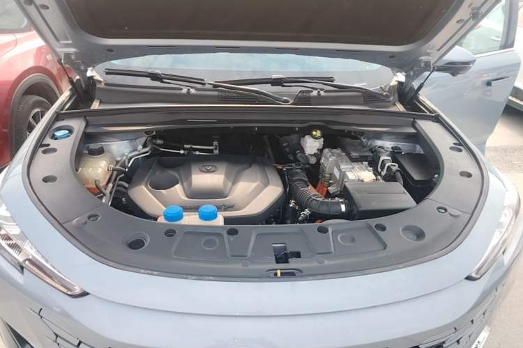 Used CHANGAN UNI-K iDD 2022 Blue Whale iDD 130km 1.5T Excellence Model Engine Bay