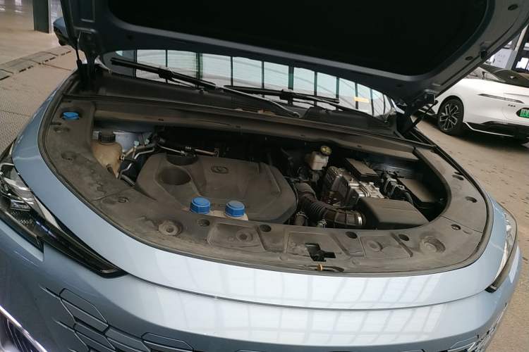 Used CHANGAN UNI-K iDD 2022 Blue Whale iDD 130km 1.5T Prestige Model Engine Bay