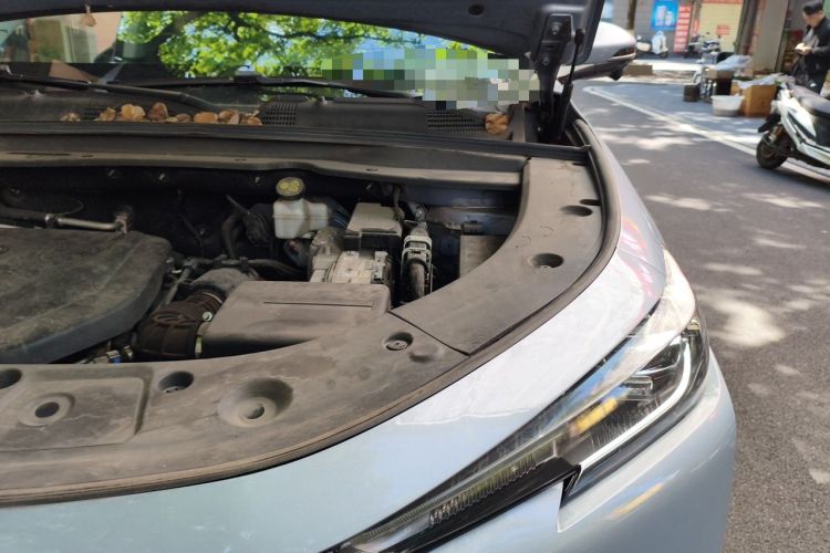 Used CHANGAN UNI-K iDD 2022 Blue Whale iDD 130km 1.5T Excellence Model Engine Bay Left