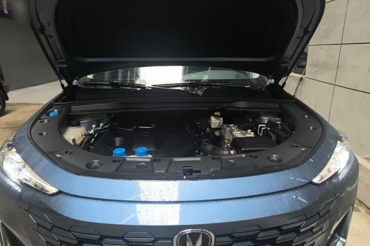 Used CHANGAN UNI-K iDD 2022 Blue Whale iDD 130km 1.5T Excellence Model Engine Bay