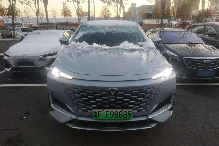 Used CHANGAN UNI-K iDD 2022 Blue Whale iDD 130km 1.5T Excellence Model Front