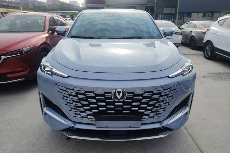 Used CHANGAN UNI-K iDD 2022 Blue Whale iDD 130km 1.5T Excellence Model Front