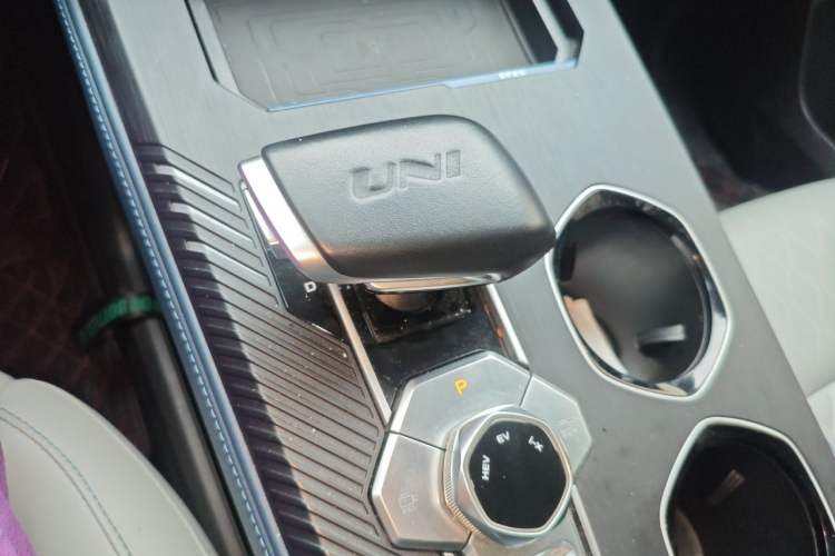 Used CHANGAN UNI-K iDD 2022 Blue Whale iDD 130km 1.5T Prestige Model Gear Lever