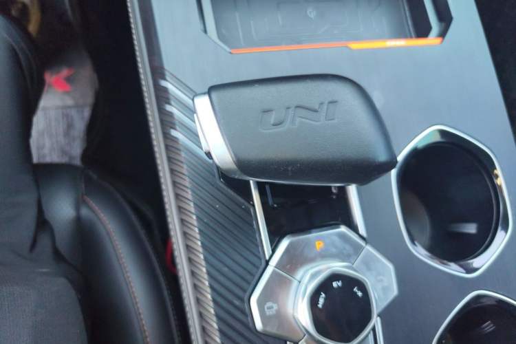 Used CHANGAN UNI-K iDD 2022 Blue Whale iDD 130km 1.5T Prestige Model Gear Lever